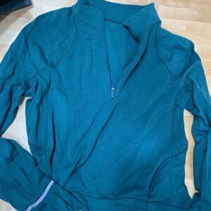 Lulu Cropped Running Top